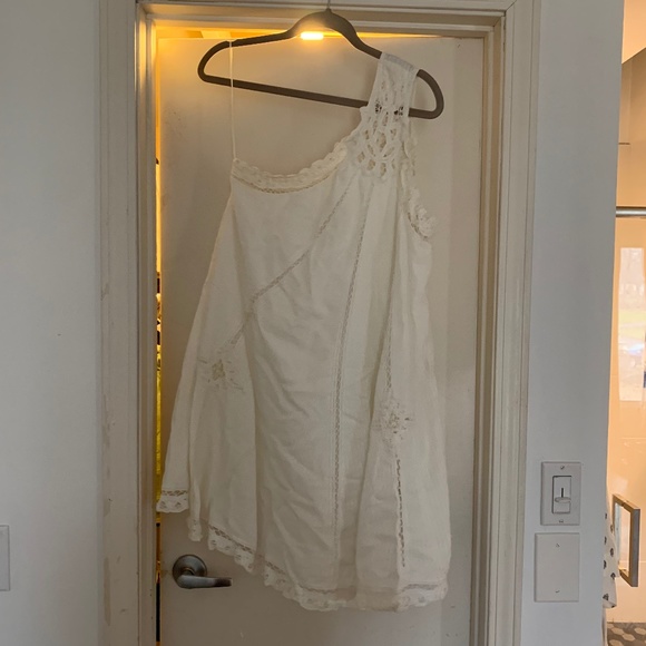 FREE PEOPLE white lace one shoulder dress - Picture 2 of 5